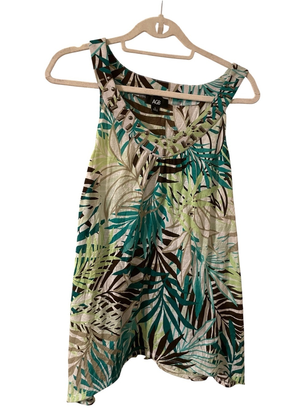 AGB Tropical embellished Sleeveless Top. Size large like new! No flaws.